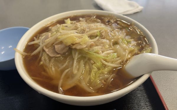 「もやしそば大盛り」@永利菜館の写真