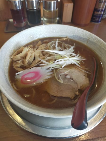 「煮干しラーメン」@栄昇らーめんの写真