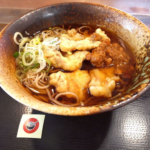「まぐろ担々天ぷらそば（￥650）」@えきめんや 黄金町店の写真