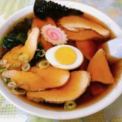 チャーシューメン（900円）