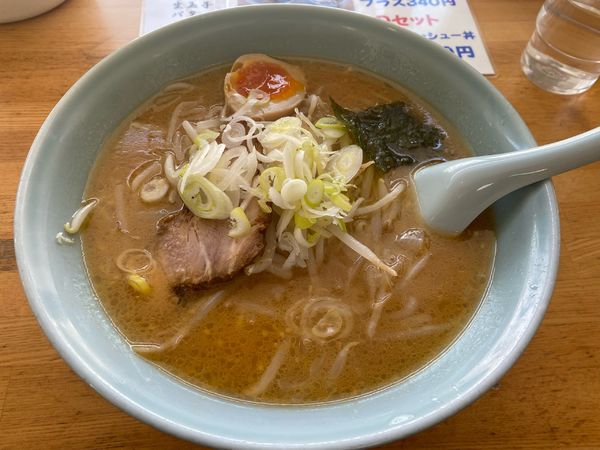 「味噌ラーメン（大盛り）990円」@ラーメン ベアの写真
