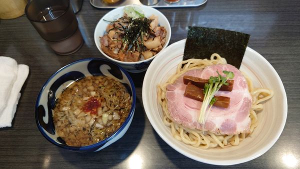「【限定】ブラックつけ麺 900円 + 煮豚丼 260円」@ラーメンつけ麺 奔放の写真