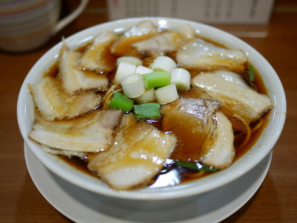 「チャーシュー中華そば」@濃厚中華そば 佐とうの写真