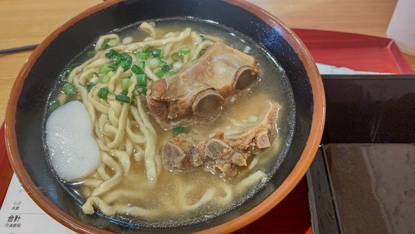 「ソーキそば」@ケンミン食堂の写真