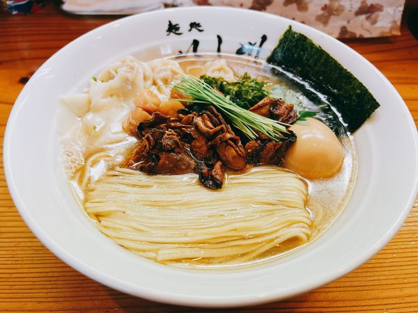 「特製超S級ホワイト牡蠣煮干しラーメン」@麺処 いし川の写真