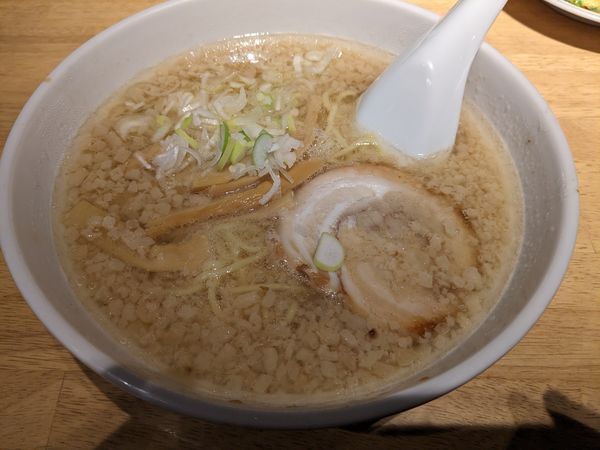 「こってりニンニクラーメン」@ラーメン餃子館 小次郎 池袋店の写真