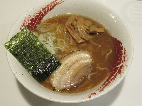 「煮干しラーメン（800円）」@麺や 桜木の写真