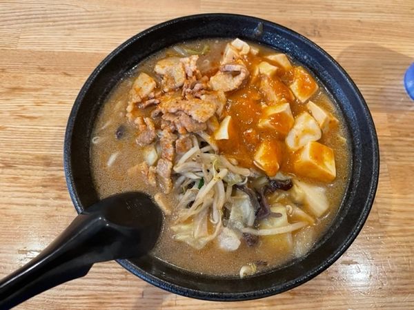 「ぺ 900円。麺カタメ」@みそちゃんぺの写真