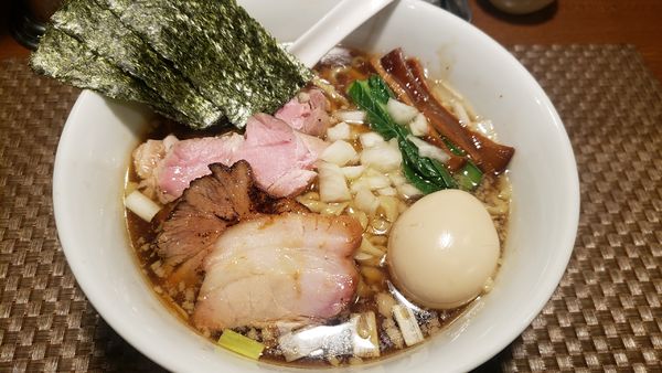 「特製醤油そば 手もみ麺」@麺処 はら田の写真
