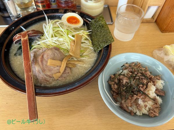 「定番小正油(ネギチャーシュー、950円)、チャー丼(250円)、」@ラーメン青木亭 戸田店の写真