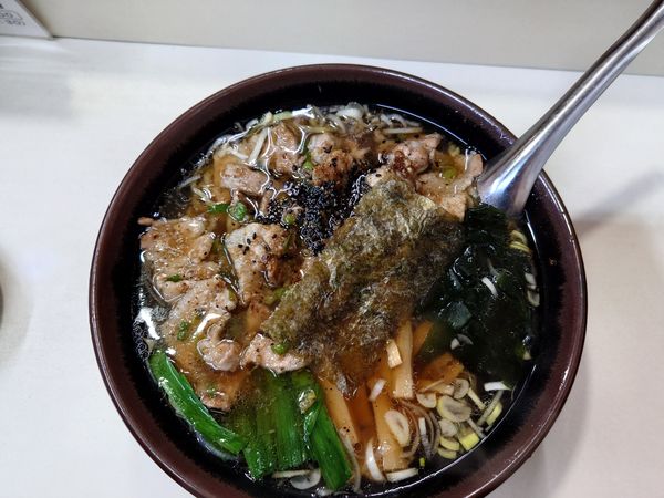 「十八番ラーメン 800円」@手もみらーめん 十八番 北坂戸店の写真
