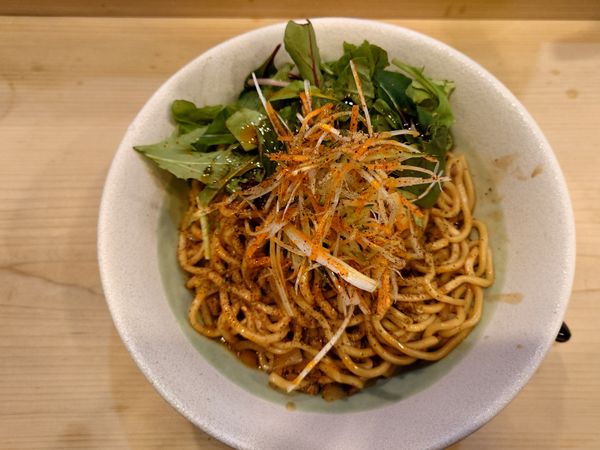 「油そば(ドラゴン)　900円」@中華そば すばる食堂の写真