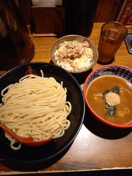 「つけ麺・肉ねぎ飯セット¥1180」@つけ麺専門店 三田製麺所 ヨドバシAkiba店の写真