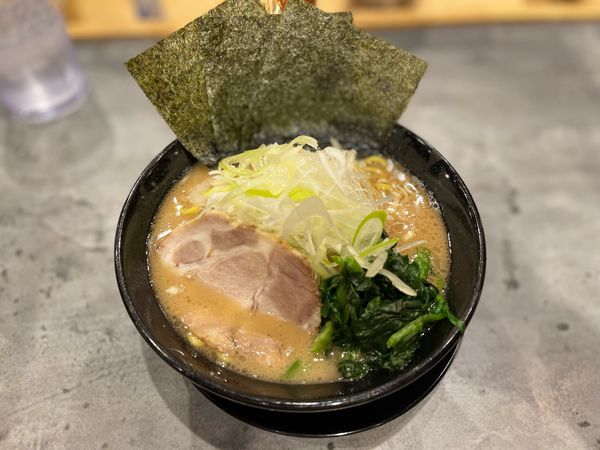 「ねぎラーメン」@家系ラーメン 桜家の写真