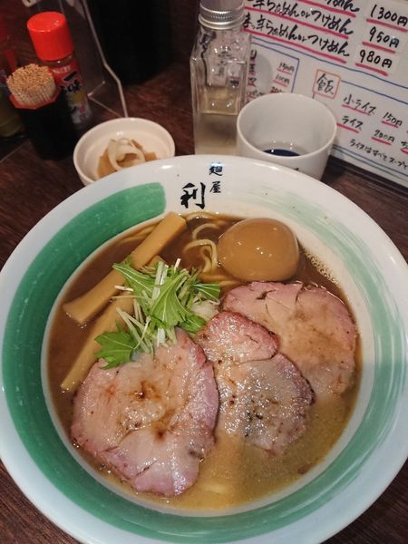「射美 ＋ にぼみそ ＋ 特トッピング」@自家製麺 麺屋 利八の写真