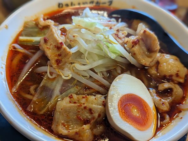 「限定コク味噌もつ辛レーラ」@男のラーメン 麺屋 団長の写真