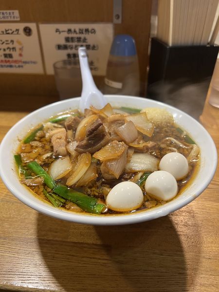 「スタ満ソバ＋うずら卵」@元祖スタミナ満点らーめんすず鬼 赤坂店の写真