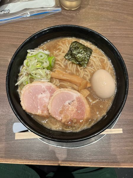 「特製中華そば」@六厘舎TOKYO ソラマチ店の写真