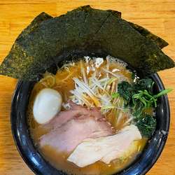 特製ラーメン（豚骨醤油）