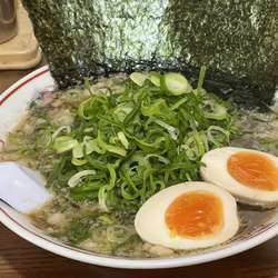 ラーメン全部のせ
