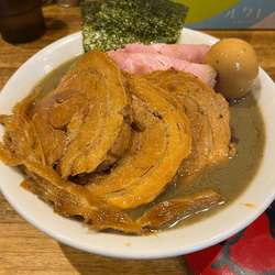 濃厚煮干そば中盛味玉チャーシュー