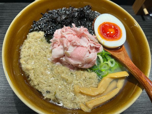 「特製牡蠣塩」@中華蕎麦 無冠の写真