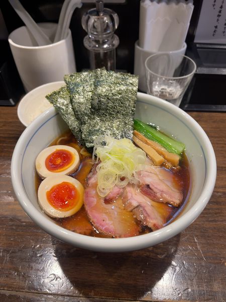 「特製中華そば醤油（1300円）」@櫻井中華そば店の写真