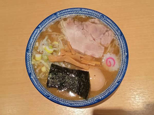 「味玉中華そば」@くり山の写真