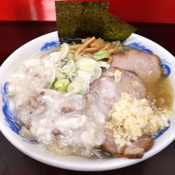 「塩中華そば（中）＋ニンニク＋身ダブル（￥1,000）」@手打ち中華そば 酒田 河原町店の写真