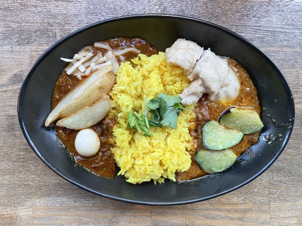 「アキバ盛りカレー1」@カリガリ 秋葉原店の写真