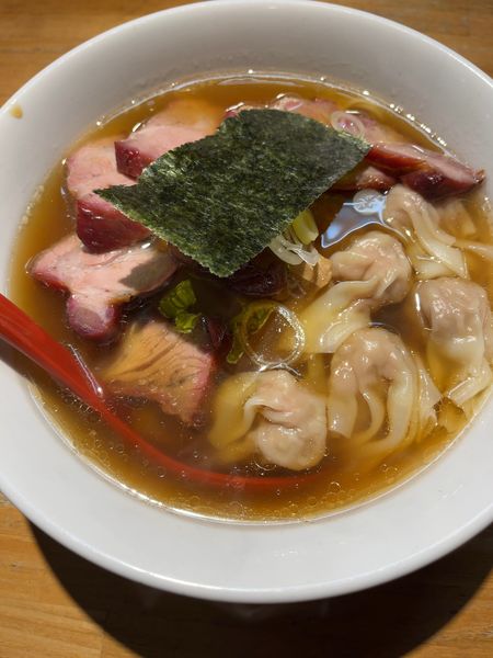 「わんたん焼豚そば」@支那そば なかじまの写真