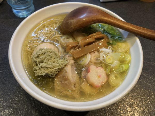 「特製ラーメン（塩、あっさり、細麺、並）」@秋田ラーメン はまの写真
