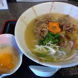 （限定？）すき焼きラーメン　１３００円