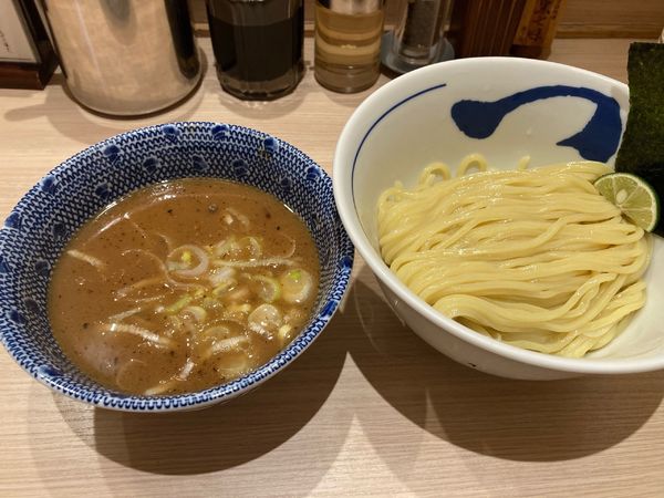 「濃厚つけ麺¥1050」@つじ田 池袋西口店の写真