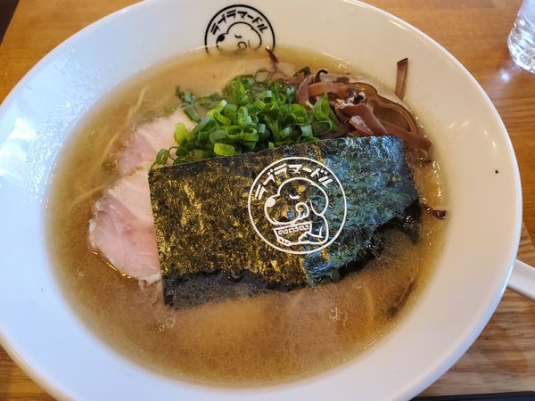 「ラーメン」@ラブラヌードル元町の写真