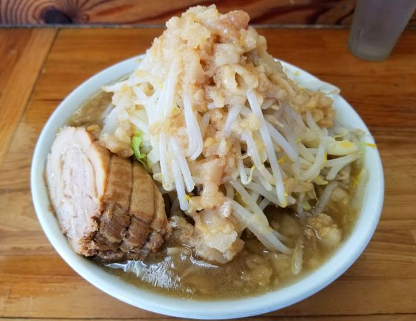 「ラーメン並やさい、あぶら」@ハイマウントの写真