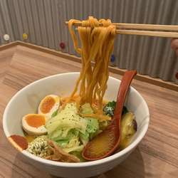 特製ベジソバ　1100円