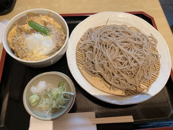 「蕎麦屋のかつ丼セット(900円)」@蕎麦酒房 千年の写真