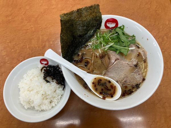 「ラーメン」@ラーメン新世 本店の写真