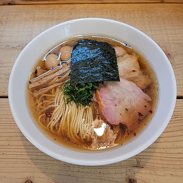 「醤油ソバ＋うずら」@The Noodles & Saloon Kiriyaの写真