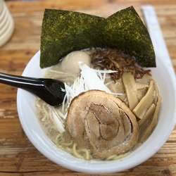 ちょっとずつ全部のせラーメン 1050円