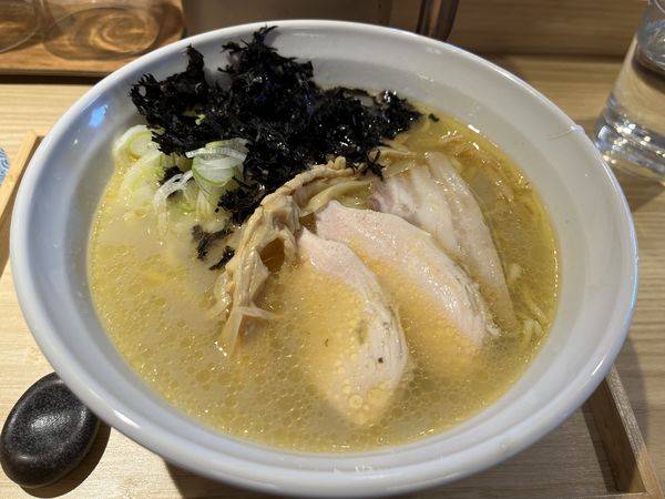 「糀白湯そば」@中華そば 稲るりの写真