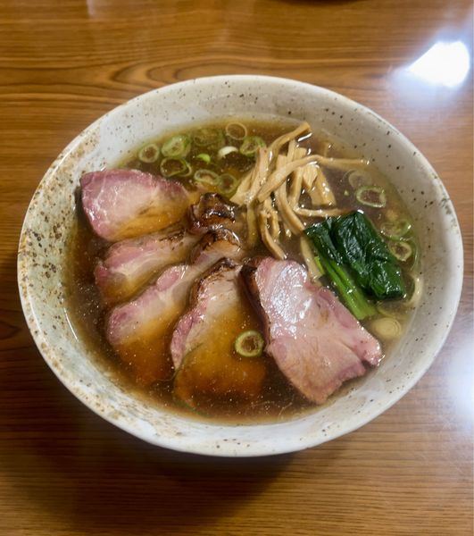 「叉焼醤油そば（1320円）」@ヤマシロの写真