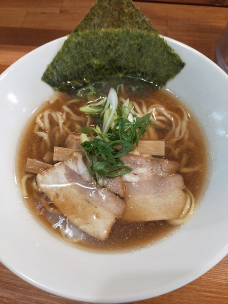 「醤油らー麺」@麺屋 寛の写真