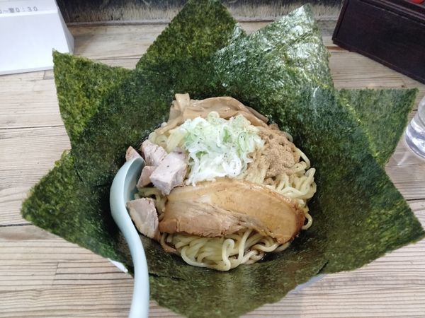 「油そば+海苔」@こく味ラーメン かしわ屋の写真