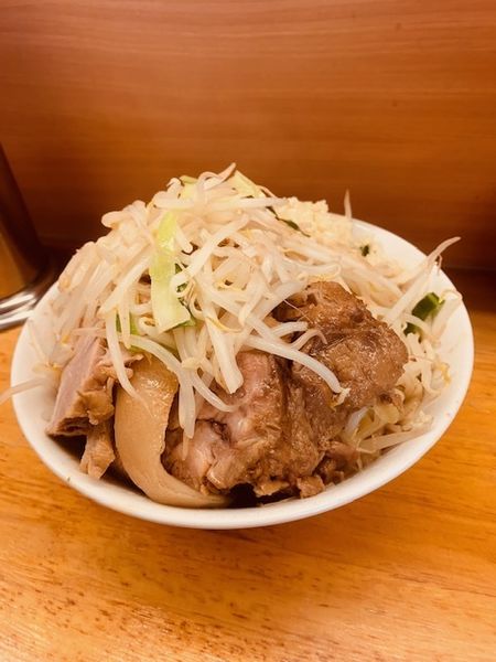 「小ラーメン 750円　ぶた増し 190円」@ラーメン二郎 立川店の写真