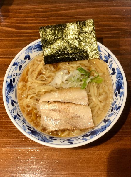 「背脂中華そば大盛（880C）」@らぁ麺 ばらやの写真