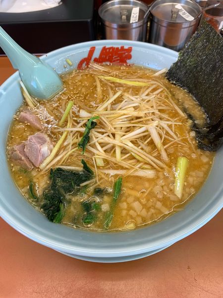 「特製味噌ネギラーメン」@ラーメン山岡家 さいたま丸ヶ崎店の写真