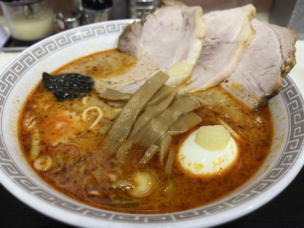 「中華そば(小)730円坦々麺に変更60円チャーシュー300円」@所沢大勝軒の写真