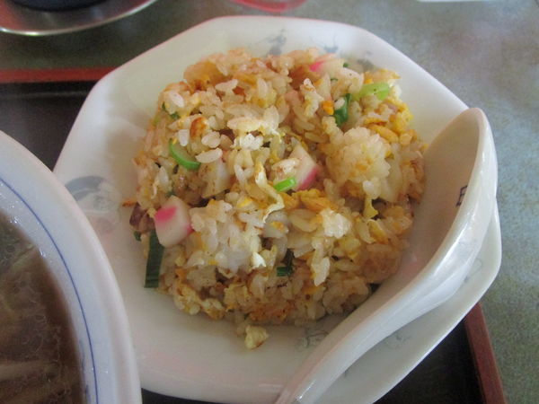 「半チャーハンともやしラーメンセット 850円」@中華料理 山久の写真